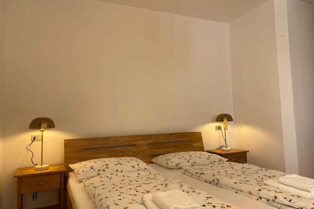 Grosse Wohnung Mit Garagenparkplatz Fiè Dış mekan fotoğraf