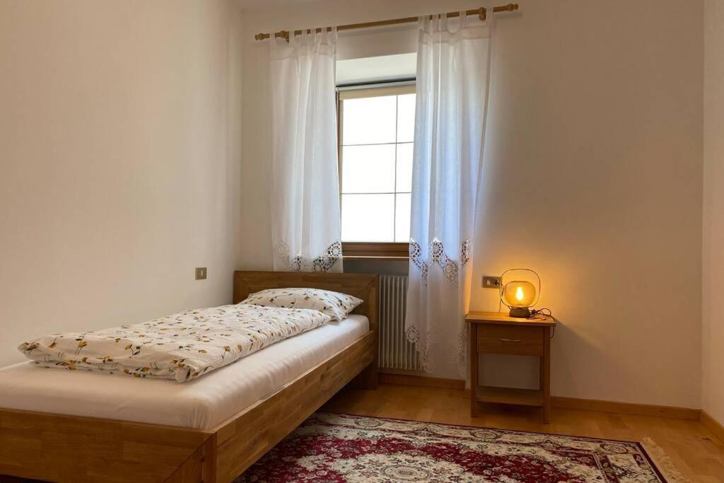 Grosse Wohnung Mit Garagenparkplatz Fiè Dış mekan fotoğraf